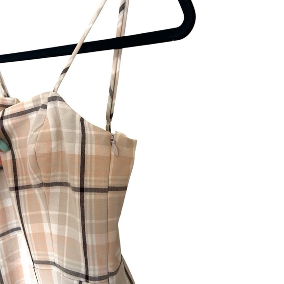 Aritzia Wilfred Modern Mini Dress- Neutral Plaid Mini Dress- Size 0 - Picture 5 of 13